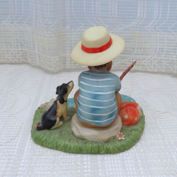 Cloud Works Figurine Sweet Memories 50032 Boy with Dog at Fishing Hole - Picture 4 of 6